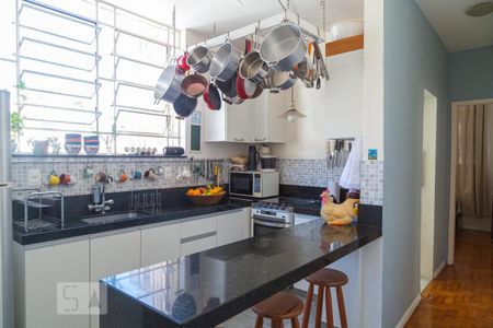 Apartamento à venda com 90m², 2 quartos e sem vagaCozinha