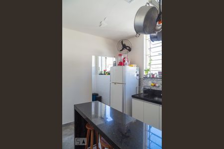 Apartamento à venda com 90m², 2 quartos e sem vagaCozinha