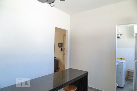 Apartamento à venda com 90m², 2 quartos e sem vagaCozinha