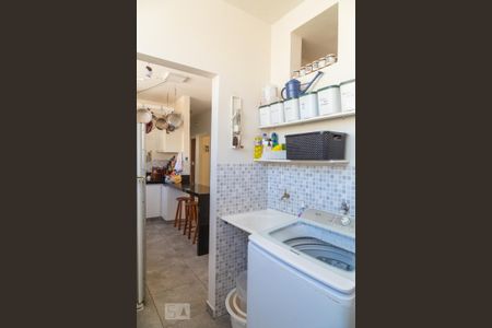 Apartamento à venda com 90m², 2 quartos e sem vagaÁrea de Serviço