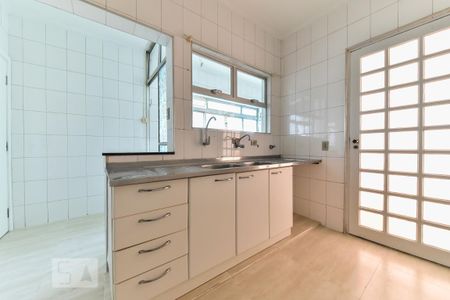 Cozinha de apartamento para alugar com 3 quartos, 150m² em Centro, São Bernardo do Campo