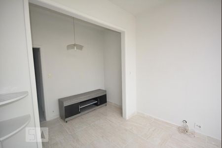 Sala/Quarto de kitnet/studio à venda com 1 quarto, 40m² em Centro, Rio de Janeiro