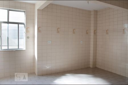 Cozinha de apartamento para alugar com 2 quartos, 100m² em Madureira, Rio de Janeiro