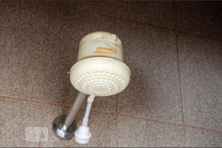 Apartamento para alugar com 100m², 2 quartos e sem vaga Apartamento para alugar com 100m², 2 quartos e sem vagaBanheiro de Serviço