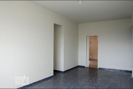 Sala de apartamento para alugar com 2 quartos, 100m² em Madureira, Rio de Janeiro