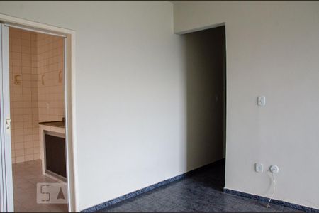 Sala de apartamento para alugar com 2 quartos, 100m² em Madureira, Rio de Janeiro