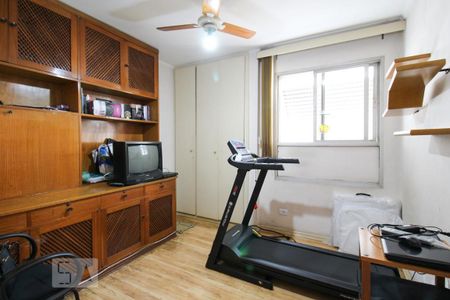 Apartamento à venda com 105m², 3 quartos e 1 vagaQuarto 2