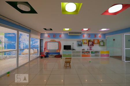 Apartamento à venda com 77m², 2 quartos e 1 vagaBrinquedoteca
