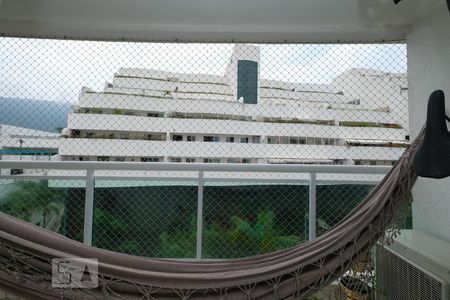 Apartamento à venda com 77m², 2 quartos e 1 vagaQuarto Suíte Vista