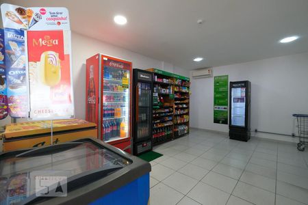Apartamento à venda com 77m², 2 quartos e 1 vagaMercado