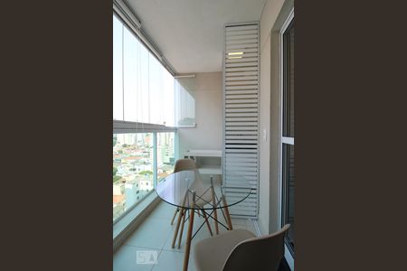Varanda da sala de apartamento para alugar com 1 quarto, 34m² em Água Branca, São Paulo