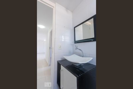 Banheiro de apartamento à venda com 2 quartos, 53m² em Santa Terezinha, São Bernardo do Campo