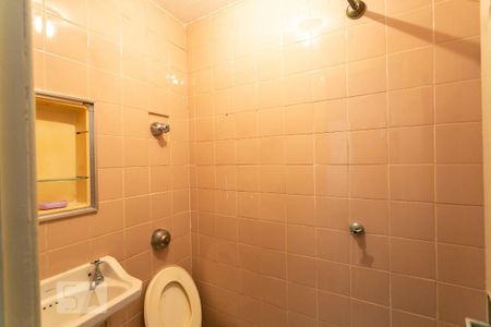 Apartamento à venda com 104m², 3 quartos e sem vagaBanheiro de Serviço