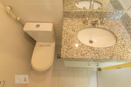 Apartamento para alugar com 87m², 2 quartos e 1 vaga Apartamento para alugar com 87m², 2 quartos e 1 vagaBanheiro 2