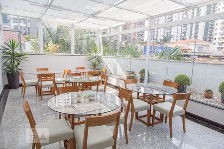 Apartamento à venda com 160m², 3 quartos e 3 vagasÁrea comum - Churrasqueira
