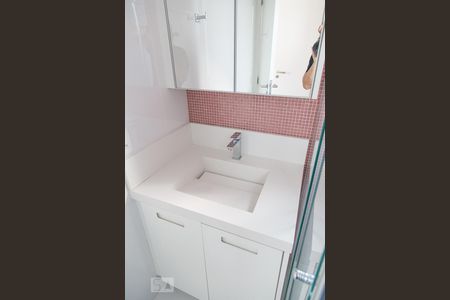 Apartamento à venda com 160m², 3 quartos e 3 vagasBanheiro do Quarto 1