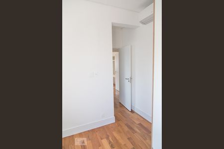 Apartamento à venda com 160m², 3 quartos e 3 vagasQuarto 1