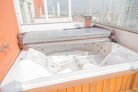 Apartamento à venda com 160m², 3 quartos e 3 vagasCobertura