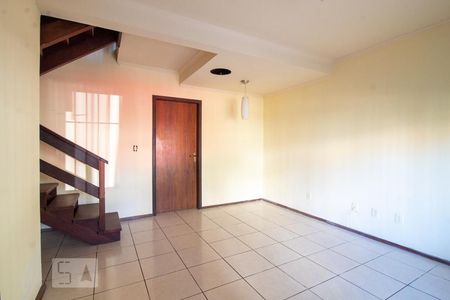 Sala de casa à venda com 2 quartos, 77m² em Protásio Alves, Porto Alegre