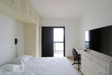 Apartamento à venda com 270m², 4 quartos e 4 vagasQuarto 2