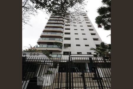 Apartamento à venda com 270m², 4 quartos e 4 vagasFachada