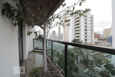 Apartamento à venda com 270m², 4 quartos e 4 vagasSacada da Suite 2