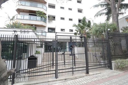 Apartamento à venda com 270m², 4 quartos e 4 vagasFachada