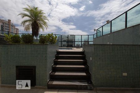 Apartamento à venda com 270m², 4 quartos e 4 vagasEntrada