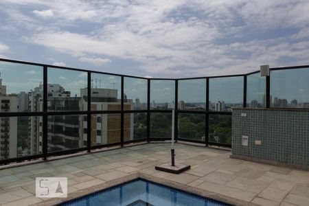 Apartamento à venda com 270m², 4 quartos e 4 vagasÁrea comum - Piscina