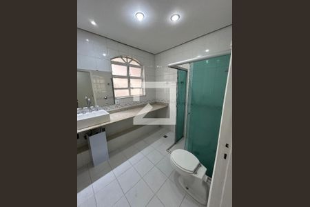 Casa à venda com 150m², 3 quartos e 3 vagasBanheiro