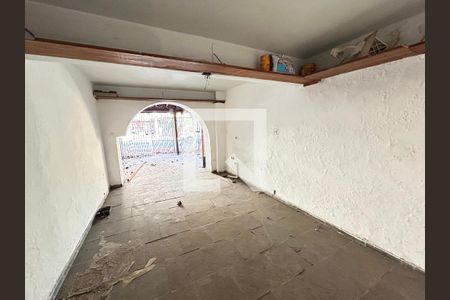 Casa à venda com 150m², 3 quartos e 3 vagasGaragem