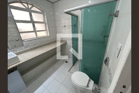 Casa à venda com 150m², 3 quartos e 3 vagasBanheiro