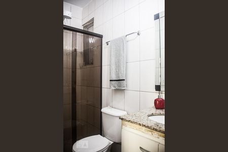 Apartamento à venda com 96m², 2 quartos e sem vagaBanheiro Corredor