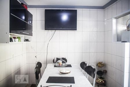 Apartamento à venda com 96m², 2 quartos e sem vagaCozinha