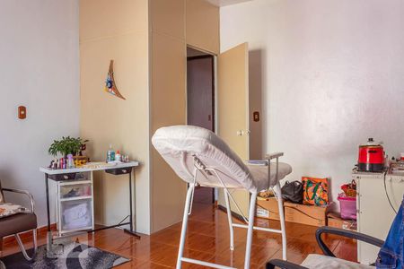 Sala de casa à venda com 3 quartos, 90m² em Niterói, Canoas