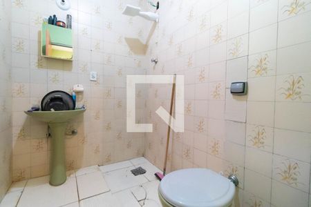 Casa à venda com 94m², 3 quartos e 1 vagaBanheiro 02