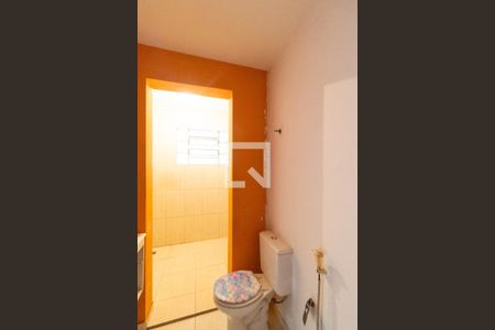 Casa à venda com 94m², 3 quartos e 1 vagaBanheiro 01