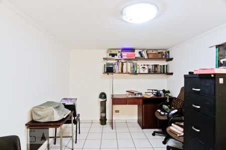 Casa à venda com 280m², 2 quartos e 2 vagas Casa à venda com 280m², 2 quartos e 2 vagasQuarto de Serviço