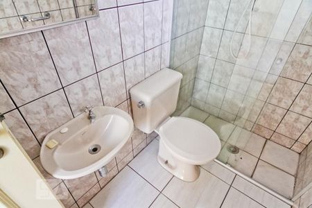 Casa à venda com 280m², 2 quartos e 2 vagas Casa à venda com 280m², 2 quartos e 2 vagasBanheiro externo