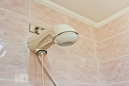 Casa à venda com 280m², 2 quartos e 2 vagas Casa à venda com 280m², 2 quartos e 2 vagasBanheiro da Suíte 2