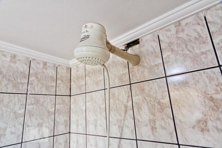 Casa à venda com 280m², 2 quartos e 2 vagas Casa à venda com 280m², 2 quartos e 2 vagasBanheiro externo