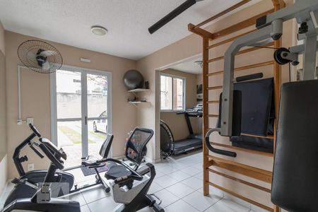 Apartamento para alugar com 65m², 2 quartos e 1 vagaAcademia