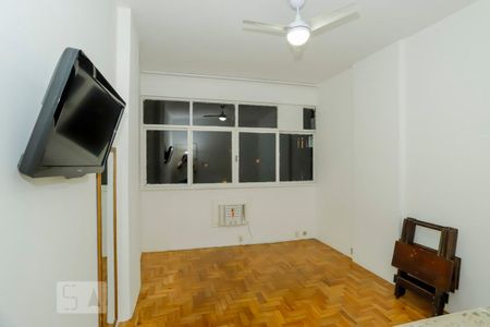 Quarto de kitnet/studio para alugar com 1 quarto, 35m² em Copacabana, Rio de Janeiro