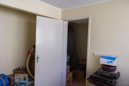 Casa à venda com 398m², 5 quartos e 4 vagas Casa à venda com 398m², 5 quartos e 4 vagasQuarto de Serviço