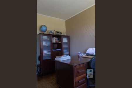 Casa à venda com 398m², 5 quartos e 4 vagas Casa à venda com 398m², 5 quartos e 4 vagasEscritório