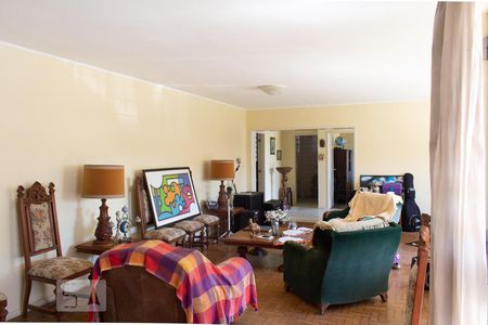 Sala 1 de casa à venda com 5 quartos, 398m² em Vila Assunção, Porto Alegre