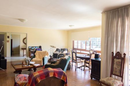 Sala 1 de casa à venda com 5 quartos, 398m² em Vila Assunção, Porto Alegre