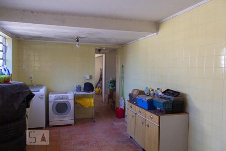 Casa à venda com 398m², 5 quartos e 4 vagas Casa à venda com 398m², 5 quartos e 4 vagasÁrea de Serviço