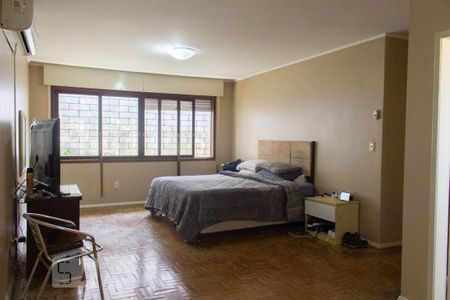 Casa à venda com 398m², 5 quartos e 4 vagas Casa à venda com 398m², 5 quartos e 4 vagasSuíte