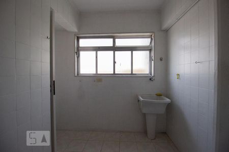 Apartamento para alugar com 62m², 3 quartos e 1 vagaÁrea de Serviço